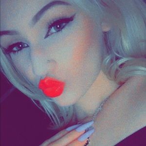 Meet your Posher, Mac